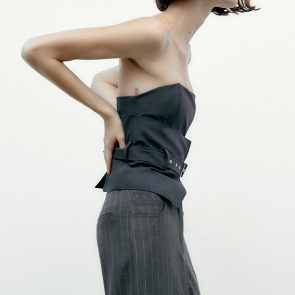 Zara NWOT dark gray strapless corset belted tube top - Picture 5 of 10